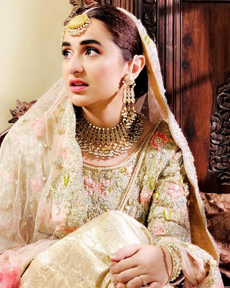 Yumna Zaidi in wedding dress